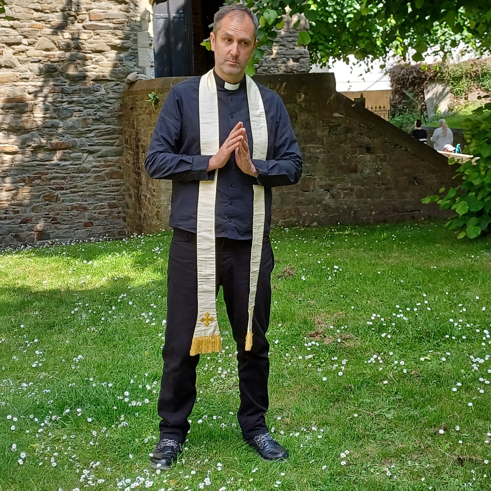 Dracula BTS photo courtesy of Cheryl Rowlands